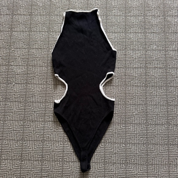 Bershka bodysuit black. Size small - Picture 2 of 2